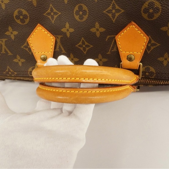 SOLD- Louis Vuitton Monogram Speedy 35 - Picture 8 of 10